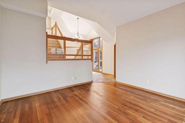 12653 Tiffany Court, Burnsville, MN 55337