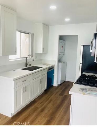 223 Shell Street, Manhattan Beach, CA 90266