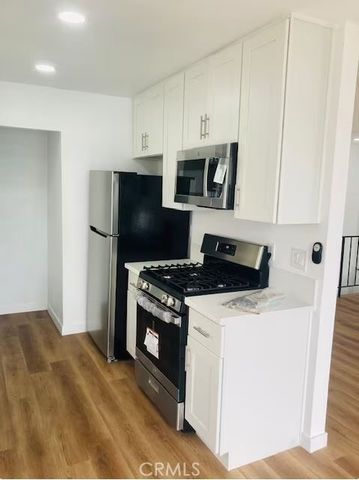 223 Shell Street, Manhattan Beach, CA 90266