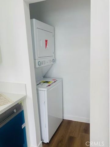 223 Shell Street, Manhattan Beach, CA 90266