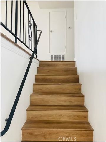 223 Shell Street, Manhattan Beach, CA 90266