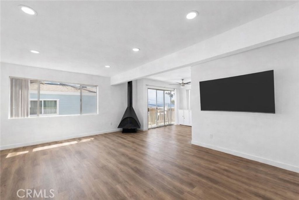 223 Shell Street, Manhattan Beach, CA 90266