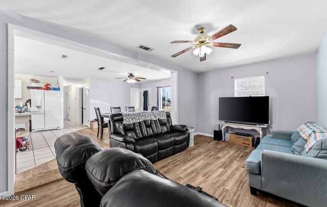 1206 Colorado Avenue, Lynn Haven, FL 32444