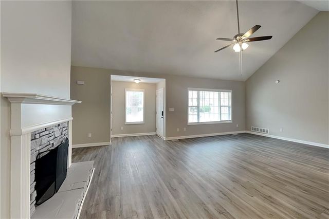 85 Ellen Glen Way, Dallas, GA 30132