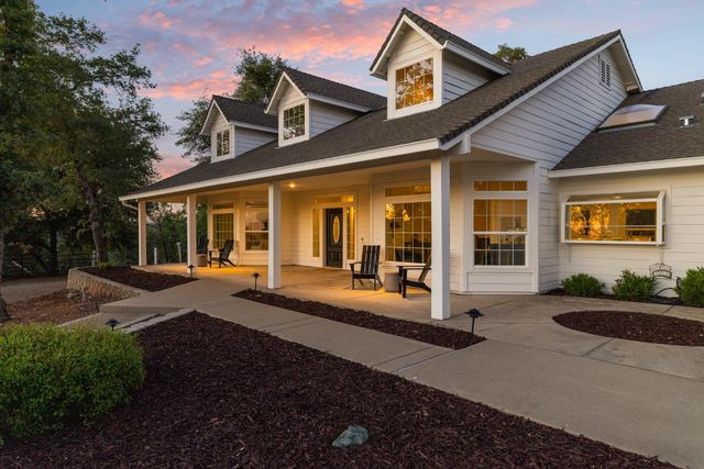 1200 W El Largo Dr, Placerville, CA 95667