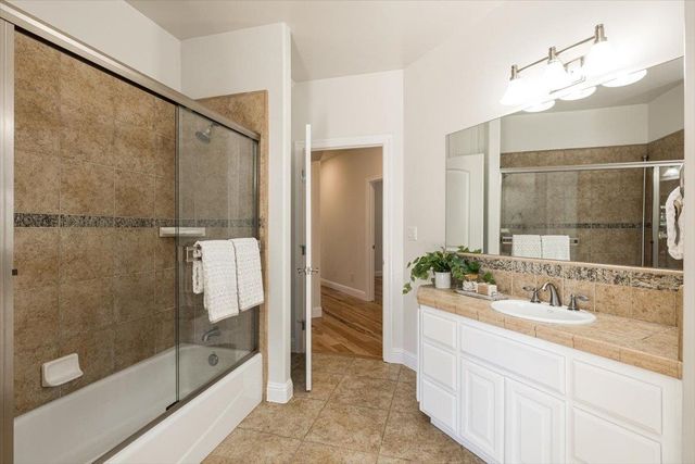 1200 W El Largo Dr, Placerville, CA 95667