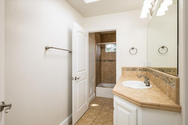 1200 W El Largo Dr, Placerville, CA 95667