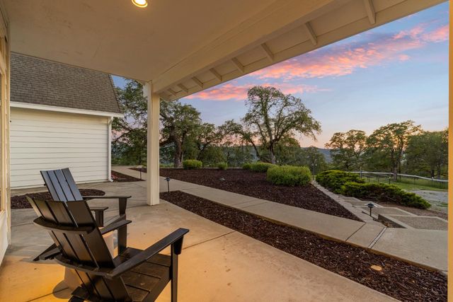 1200 W El Largo Dr, Placerville, CA 95667
