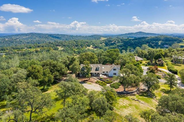 1200 W El Largo Dr, Placerville, CA 95667
