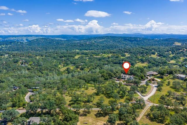 1200 W El Largo Dr, Placerville, CA 95667