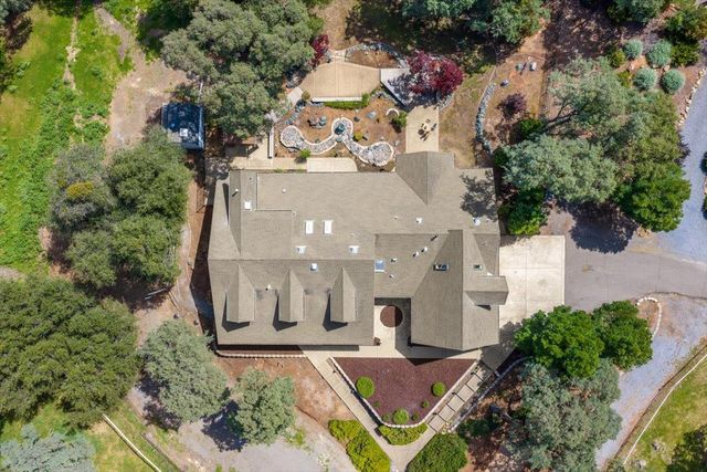 1200 W El Largo Dr, Placerville, CA 95667