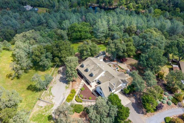 1200 W El Largo Dr, Placerville, CA 95667