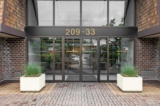 209-33 26th Avenue TJ, Bayside, NY 11360