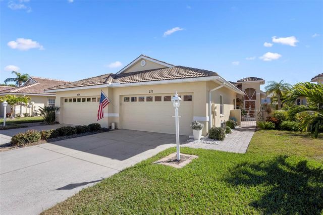 211 VISTA DEL LAGO WAY, Venice, FL 34292