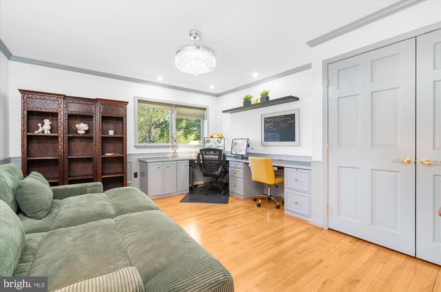 1212 OLD MILL RD, Reading, PA 19610