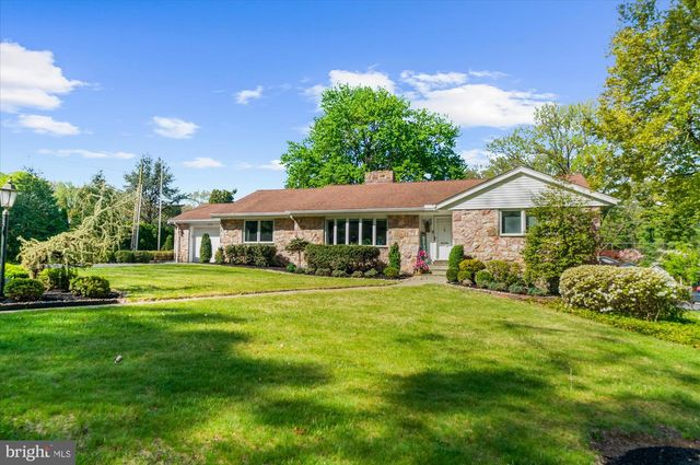 1212 OLD MILL RD, Reading, PA 19610