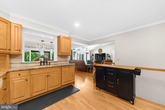 1212 OLD MILL RD, Reading, PA 19610