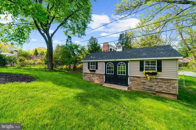 1212 OLD MILL RD, Reading, PA 19610
