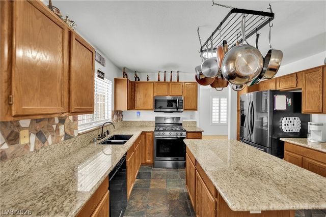 8161 West Gilmore Avenue, Las Vegas, NV 89129
