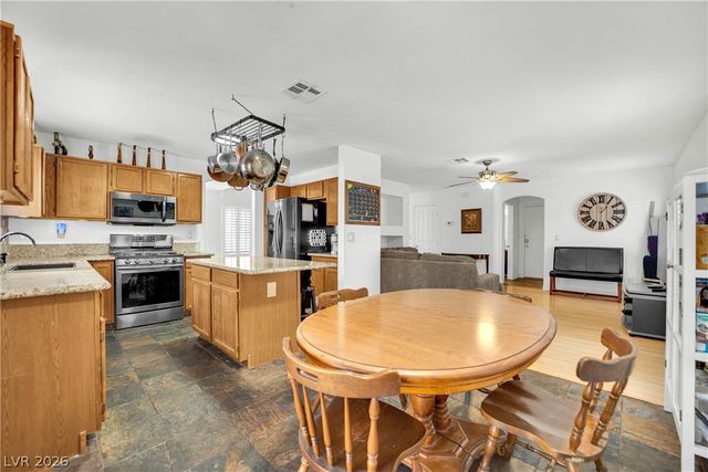 8161 West Gilmore Avenue, Las Vegas, NV 89129