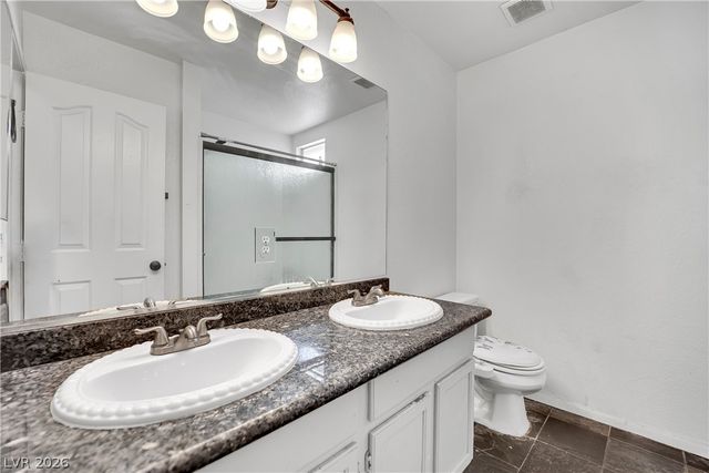 8161 West Gilmore Avenue, Las Vegas, NV 89129