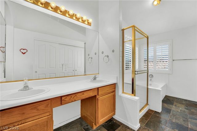 8161 West Gilmore Avenue, Las Vegas, NV 89129