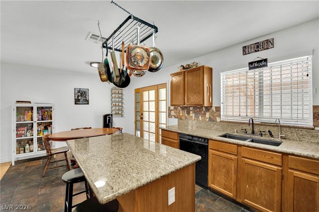 8161 West Gilmore Avenue, Las Vegas, NV 89129
