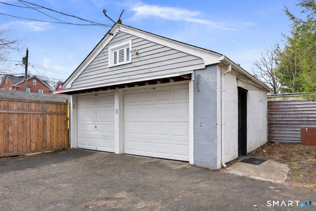 1554 Capitol Avenue, Bridgeport, CT 06604