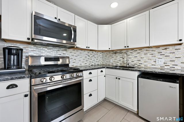 1554 Capitol Avenue, Bridgeport, CT 06604