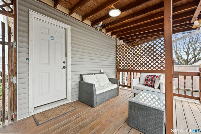 1554 Capitol Avenue, Bridgeport, CT 06604