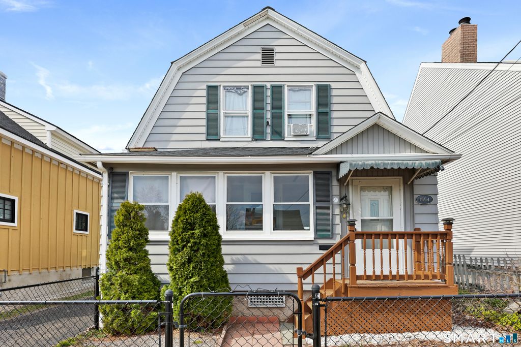 1554 Capitol Avenue, Bridgeport, CT 06604