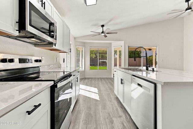 4925 W BUFFALO Street, Chandler, AZ 85226