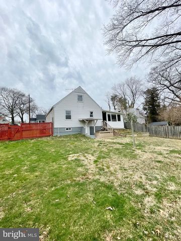 2328 FORT DR, Alexandria, VA 22303