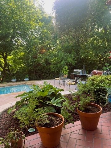 3706 Oakridge Circle, Garland, TX 75040