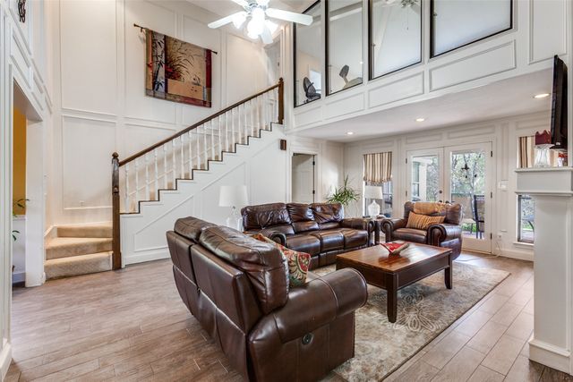 3706 Oakridge Circle, Garland, TX 75040