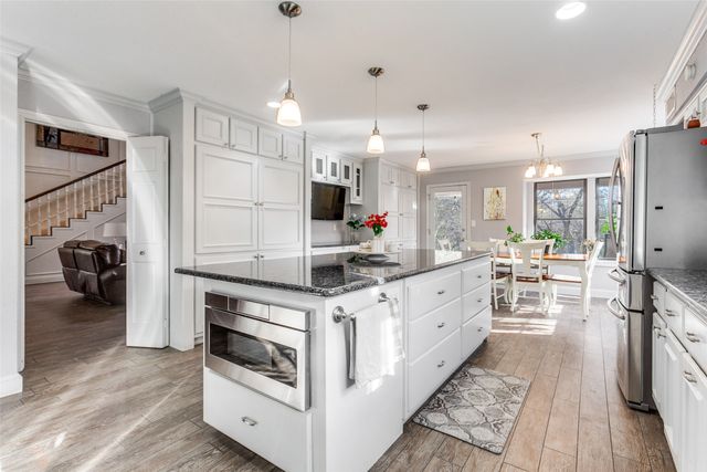 3706 Oakridge Circle, Garland, TX 75040