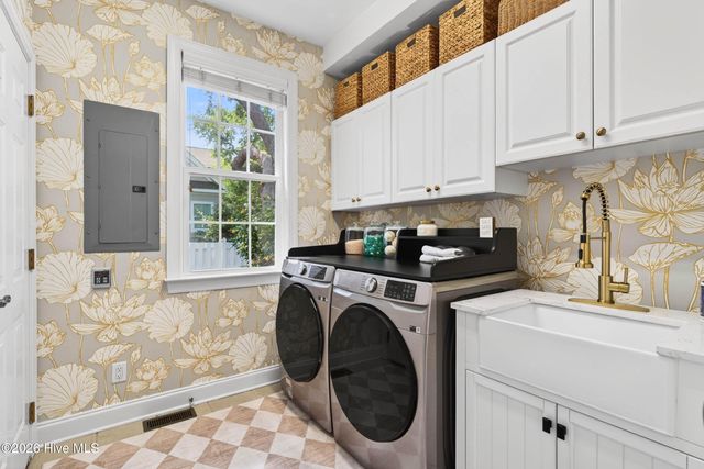 6122 River Sound Circle, Southport, NC 28461