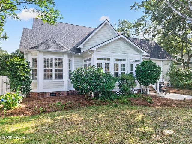 6122 River Sound Circle, Southport, NC 28461
