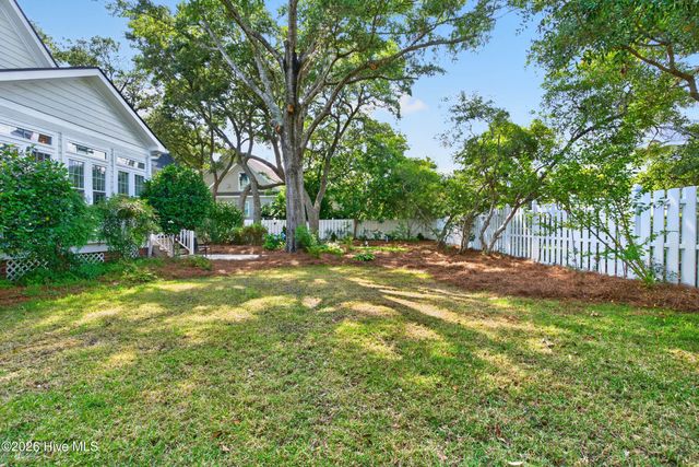 6122 River Sound Circle, Southport, NC 28461