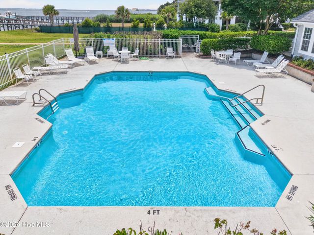 6122 River Sound Circle, Southport, NC 28461