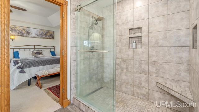 N3860 N Grand Oak Drive, Iron Mountain, MI 49801