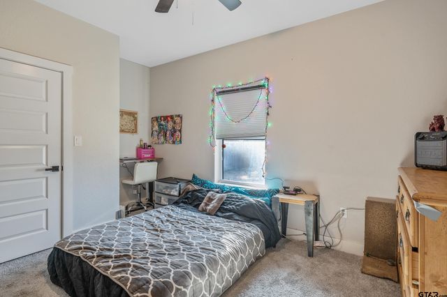 305 Private Road 6305, Mineola, TX 75773