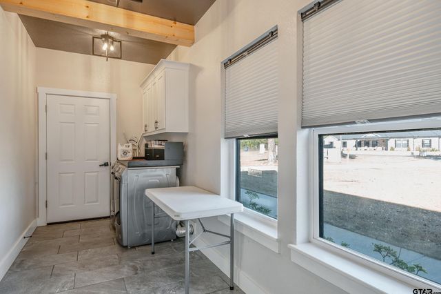 305 Private Road 6305, Mineola, TX 75773