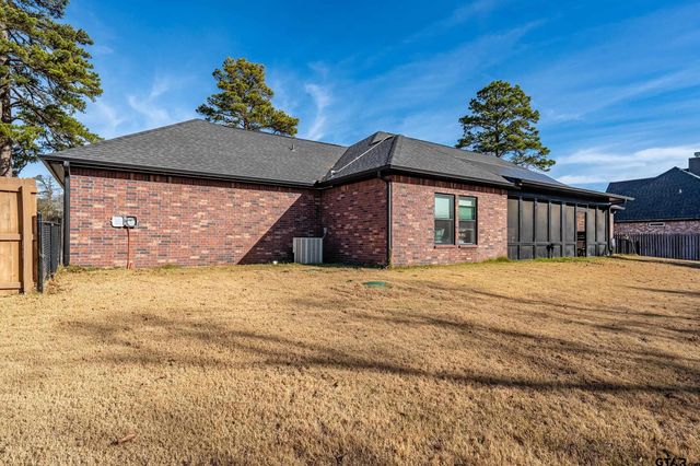 305 Private Road 6305, Mineola, TX 75773