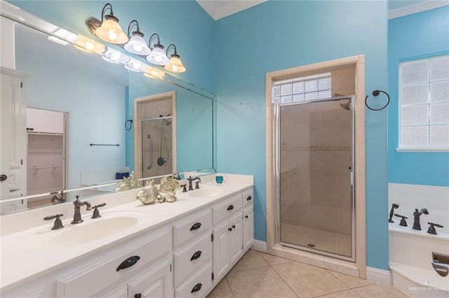 2001 Fairway Court, Mission, TX 78572