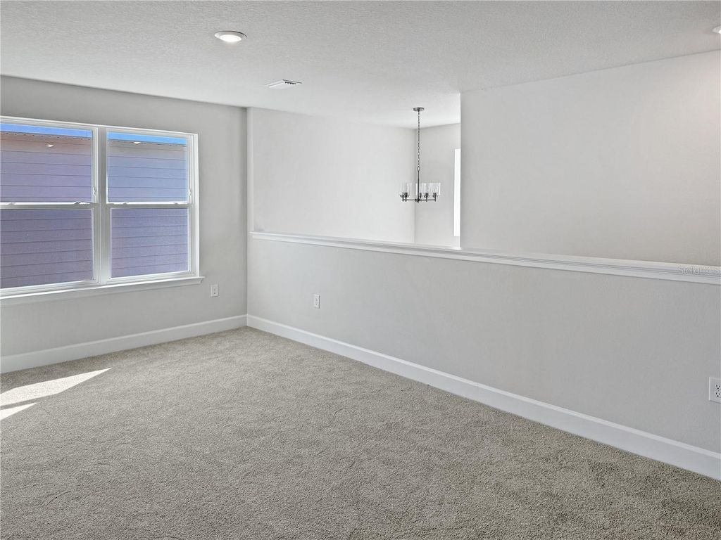 Image 6 of property listing at 3639 BRIARLYNNE WAY, St Cloud, FL 34773