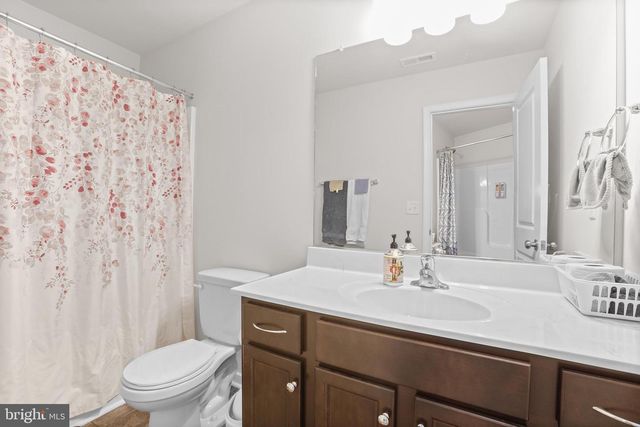 662 N GLEBE RD, Montross, VA 22520