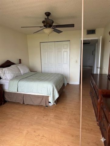 1401 SW 134th Way 106C, Pembroke Pines, FL 33027