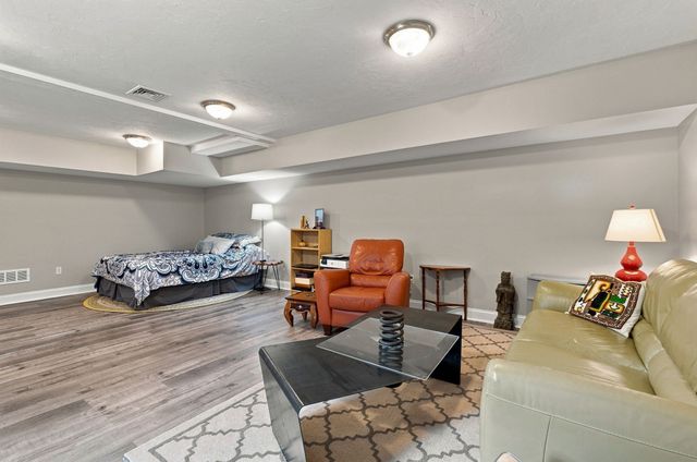 19 Riverside Drive, North Reading, MA 01864