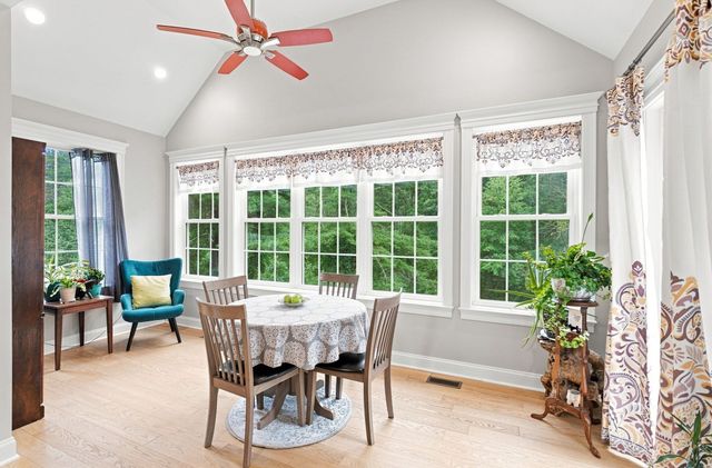 19 Riverside Drive, North Reading, MA 01864